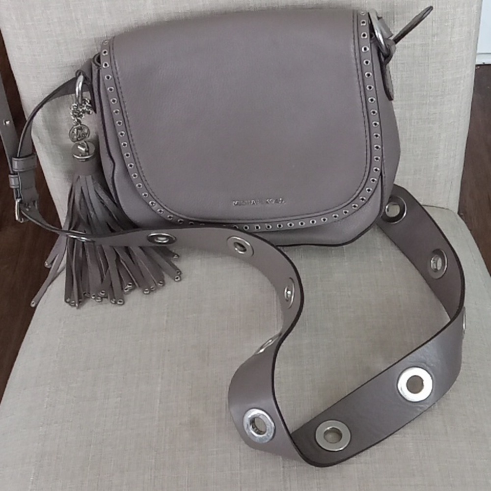 Michael kors crossbody